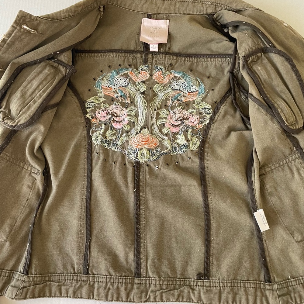 Romeo & Juliet Couture Khaki Embroidered Jean Jacket 100% Cotton metal buttons - Picture 9 of 14
